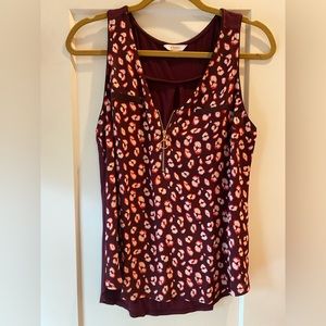 Candie’s, Size MED, Ladies Casual Top, Maroon w/ Design